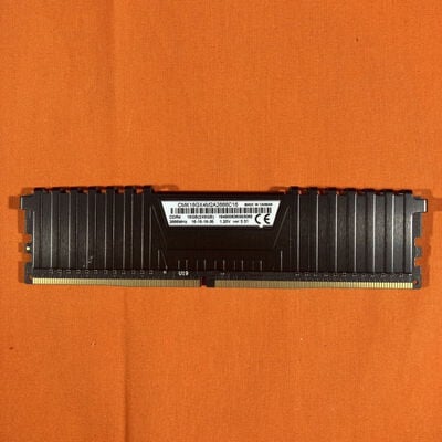 【なんば店】中古  PC4-21300 8GB デスクトップ用 126165 