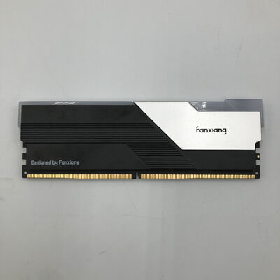 【水戸赤塚店】中古  PC5-UD51-R　（DDＲ5　6400ＭＨｚ　32ＧＢ） 4680002984 