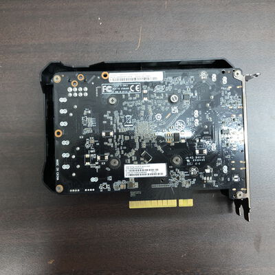 【福山ココローズ店】中古  Palit NE64060019P1-1070F(RTX4060 StormX 8G) 175584 