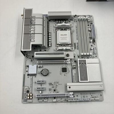 【なんば店】中古  ASRock B850 Challenger WiFi White (B850 AM5 ATX) 3280023288 