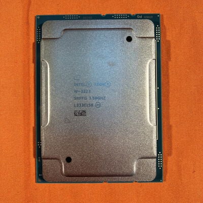 【なんば店】中古  Intel Xeon W-3223 (3647/3.50/16.5M/C8/T16) 1460019403 