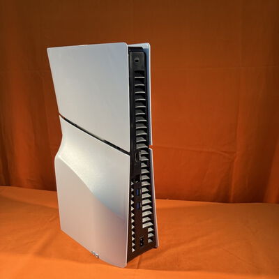 【なんば店】中古  PS5本体 (slim model) [CFI-2000A01] 173196 