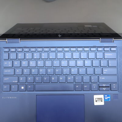 【通販センター】中古  HP Elite Dragonfly G2 (Intel Core  i7 1185G7 3.00GHz/16GB/SSD512GB/-/オンボード/13.3/1920x1080/Wi-Fi/WEBCAM/US配列/W11H64 MAR) 186498 