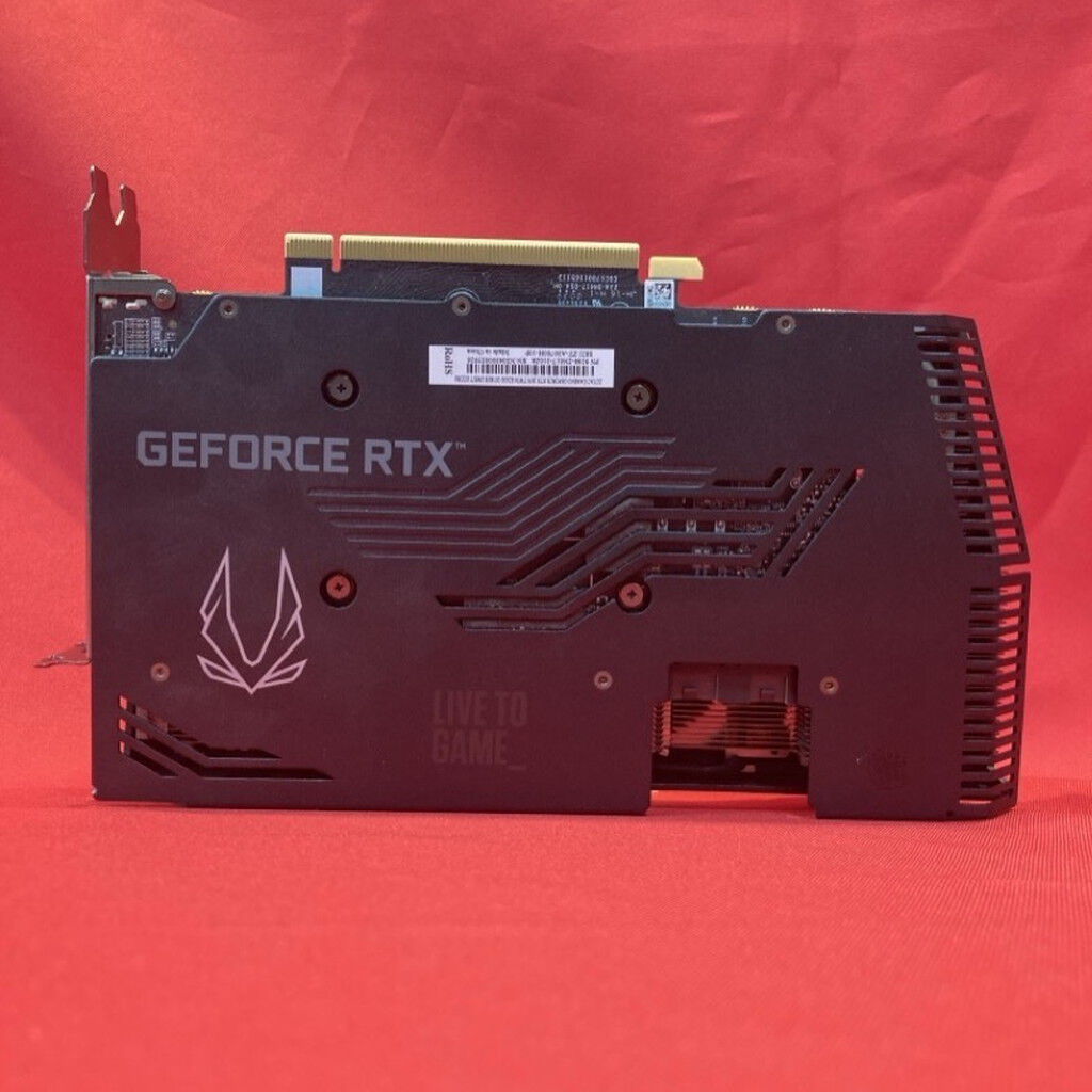中古 ZOTAC GAMING GeForce RTX 3070 Twin Edge OC 3250006679