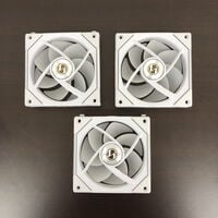 中古  Lian Li UF-SLIN120-3W(UNIFANSL-INFINITY120 WT 3PK) 5110000650 