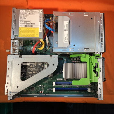 【なんば店】中古  富士通 ESPRIMO D588/BX (9700F/8GB/SSD120GB/Mt/GT640/W11P) 3280021046