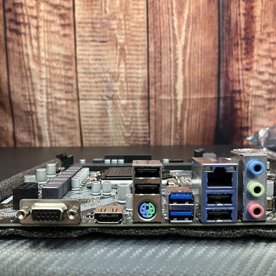 【富士青葉店】中古  ASRock H610M-HVS/M.2 R2.0 (H610 1700 mATX DDR4) 5070001693 