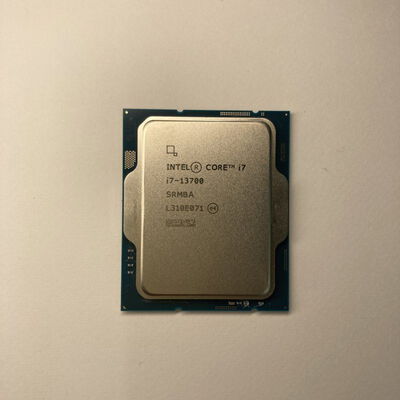 【博多店】中古  INTEL Core i7 13700 (1700/2.1G/30M/C16/T24) 154210 