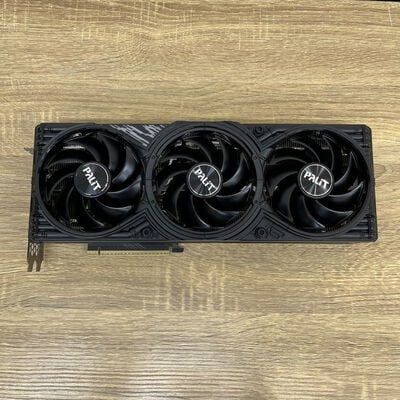 【津ラッツ店】中古  Palit NE75070019K9-GB2050A (RTX5070 12G) 1460027015 