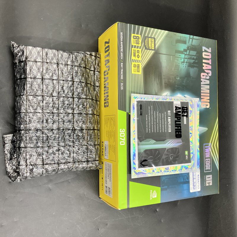 中古 ZOTAC GAMING GeForce RTX 3070 Twin Edge OC ZT-A30700H-10P