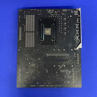 【横浜駅前店】中古  GIGABYTE X570 AORUS ELITE (X570 AM4 ATX DDR4) 140042 