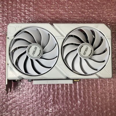 【富士青葉店】中古  ASUS DUAL-RX9060XT-16G-WHITE (RX9060XT 16G) 5070001560 