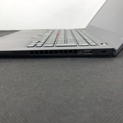 【長野稲里店】中古  LENOVO ThinkPad X13 (AMD Ryzen 5 Pro 4650U 2.10GHz/32GB/SSD256GB/-/オンボード/13.3/1920x1080/Wi-Fi/WEBCAM/W11H) 185700 
