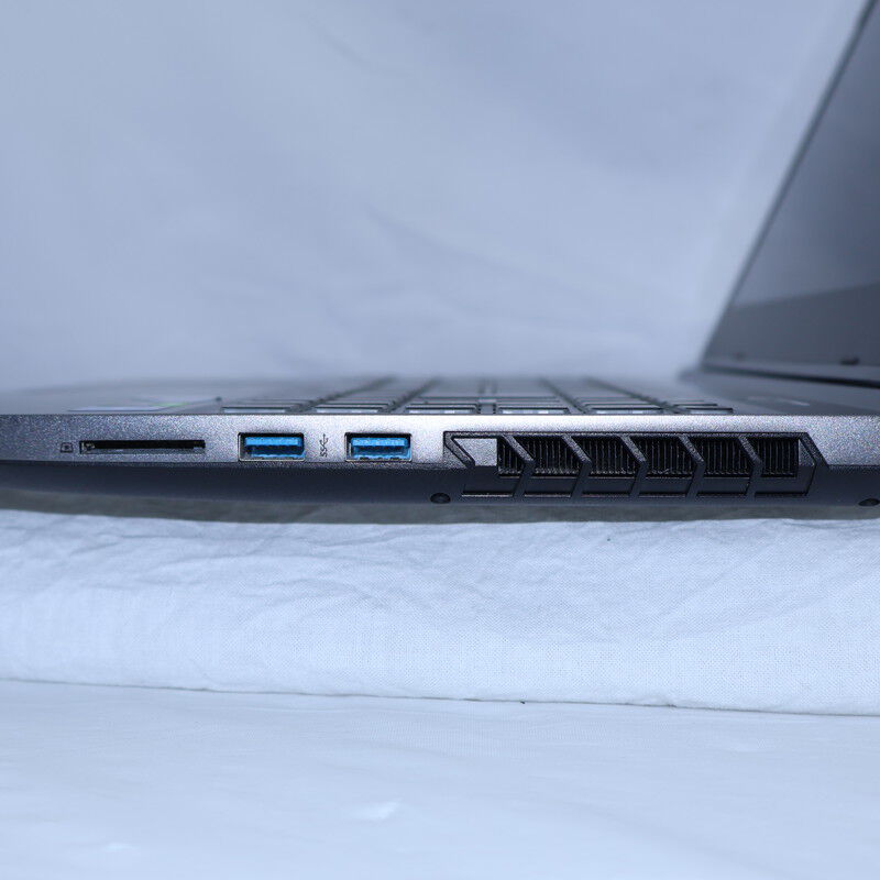 中古 THIRDWAVE raytrek R5-AA6 201912 （383040） ｜ パソコン通販の