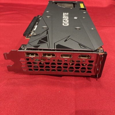 【静岡東瀬名店】中古  GIGABYTE GV-R76GAMING OC-8GD (RX7600 8GB) 185013 