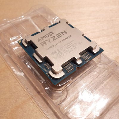 【鹿児島店】中古  AMD Ryzen 7 7800X3D (AM5/4.2/104M/C8/T16/120W) 157139 