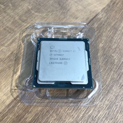 【姫路店】中古  INTEL Core i7 9700KF (1151/3.60GHz/12M/C8/T8) 139476 