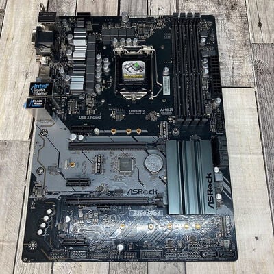 【広島店】中古  ASRock Z390 Pro4 (Z390 1151 ATX DDR4) 138879 