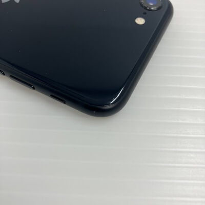 【秋葉原本店】中古  【SoftBank版SIMフリー】Apple iPhoneSE 4.7インチ (第3世代) 64GB (ミッドナイト) MMYC3J/A 154839 