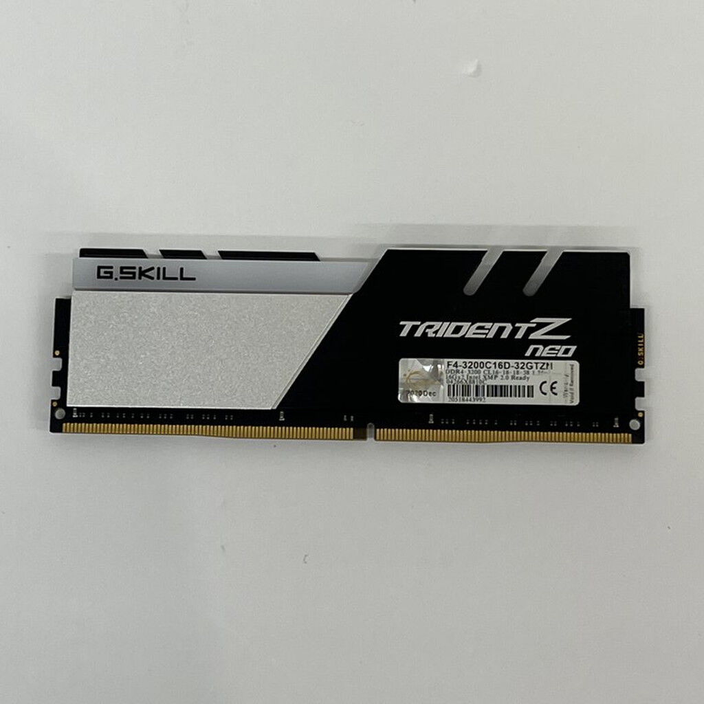 中古 PC4-25600 16GB デスクトップ用(DDR4-3200) 140728 （369199