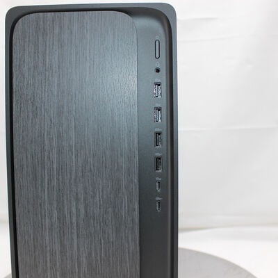 【通販センター】中古  HP OmniDesk M02-0011jp(AMD Ryzen 7 8700G w/ Radeon 780M Graphics/32GB DDR5 (PC5)/SSD500GB/なし/オンボード/W11H64 MAR) 194812 