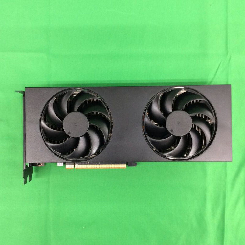 玄人志向 RX7800XT 玄人志向、「Radeon RX 7800 XT/7700 XT」を搭載したビデオカード