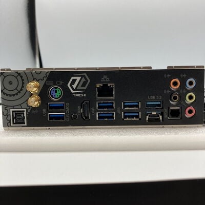 【新潟店】中古  ASRock X570 Taichi (X570 AM4 ATX DDR4) 140059 