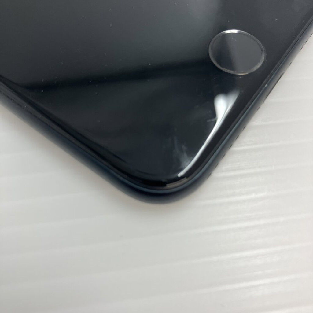 中古 【SoftBank版SIMフリー】Apple iPhoneSE 4.7インチ (第3世代