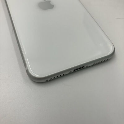 【なんば店】中古  【au】Apple iPhoneSE 4.7インチ (第2世代/2020) 64GB (ホワイト) MHGQ3J/A 新パッケージ版 146172 