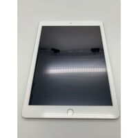中古  【SIMロック解除済み】【au】Apple iPad (2017) Wi-Fi + Cellular 32GB シルバー MP1L2J/A 164184 