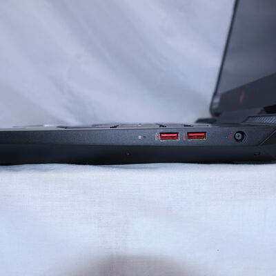 【通販センター】中古  HP OMEN 17-an100(Intel Core i7 8750H/16GB DDR4 (PC4)/SSD512GB+HDD1TB/なし/NVIDIA GeForce GTX 1060 6GB/17.3/1920x1080/Wi-Fi/W11H64 MAR) 204003 