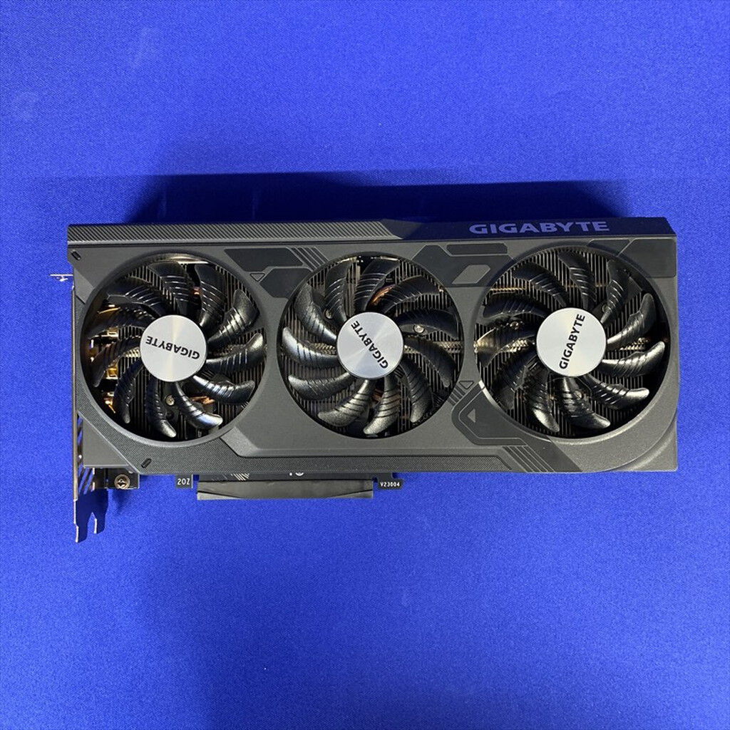 中古 GIGABYTE GV-N4070WF3OC-12GD (RTX4070 12GB) 157137 （319613