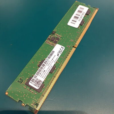 【鹿児島店】中古  PC5-44800 8GB デスクトップ用(DDR5-5600) 190513 