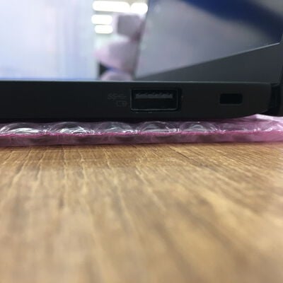 【佐賀南部バイパス店】中古  Lenovo ThinkPad X1(i7-1165G7/16GB/SSD256GB/ドライブなし/W11P) 5250001051 