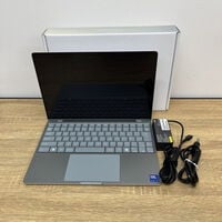 中古  富士通 FMVCZSK1M4(Ultra 5 134U/16GB/SSD256GB/W11H) 4990001656 