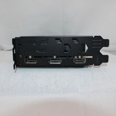 【通販センター】中古  玄人志向 RD-RX9060XT-E16GB/DF (RX9060XT 16G) 179907 