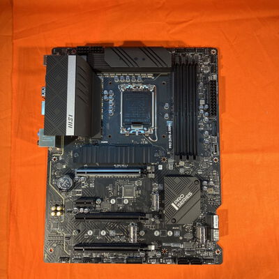 【なんば店】中古  MSI PRO Z690-A DDR4 (Z690 1700 ATX DDR4) 3280021473 