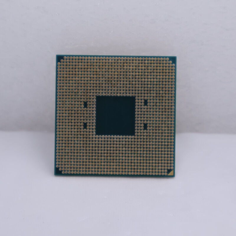 中古 AMD Ryzen 7 3700X (AM4/3.6/36M/C8/T16/65W) 140025 （388355