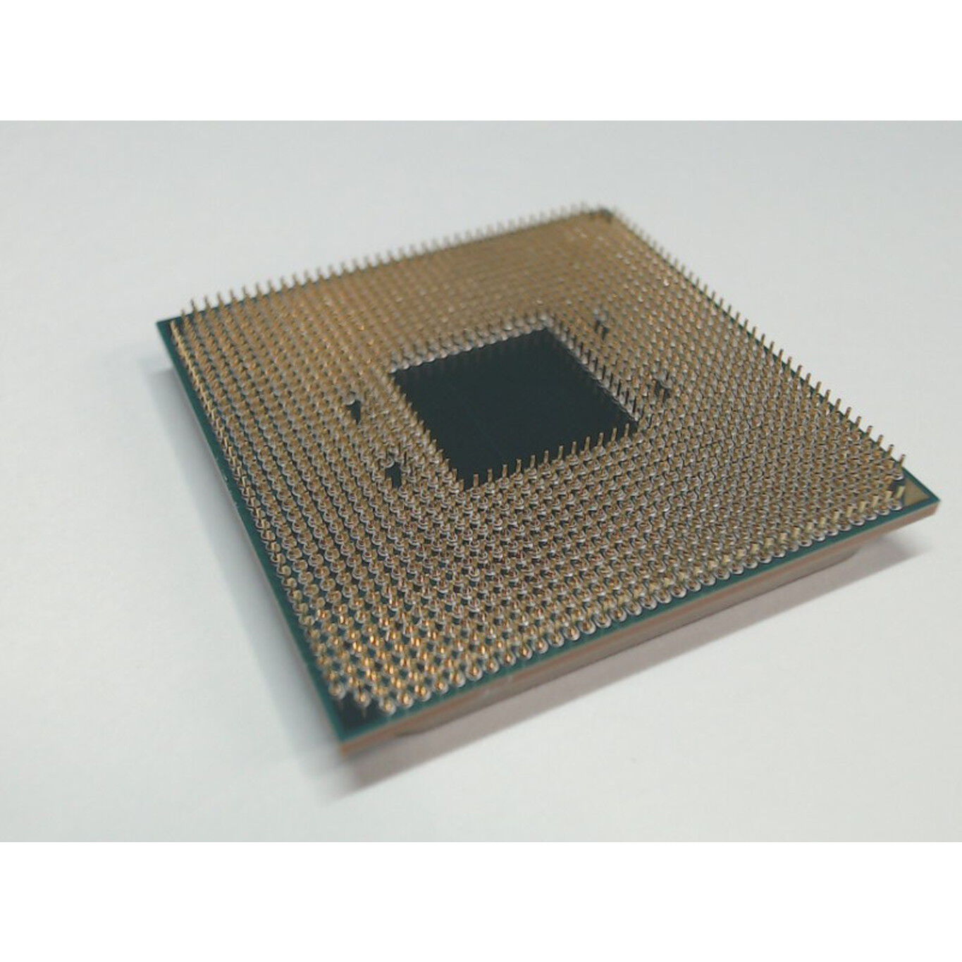 中古 AMD Ryzen 5 5600X (AM4/3.7/35M/C6/T12/65W) 4540002327