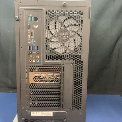 【前橋ｲﾝﾀｰｱｶﾏﾙ店】中古  自作PC(Ryzen 7 7800X3D/32GB/SSD1TB/RX7900XT) 4540002643 
