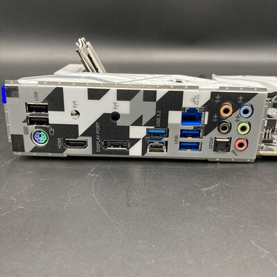 【熊本浜線店】中古  ASRock Z590 Steel Legend (Z590 1200 ATX DDR4) 144863 