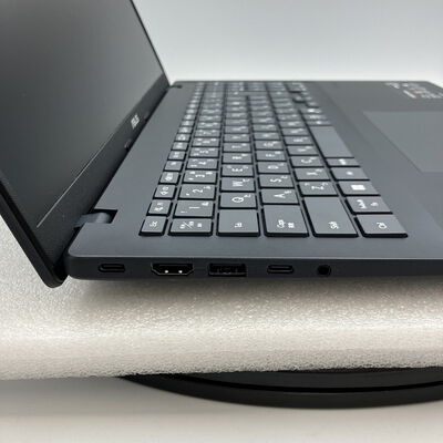 【新潟店】中古  ASUS Vivobook 16 (X1607C)　(Ultra 5 225H/16GB/SSD512GB/16 1920x1200/W11H) 3290007664 