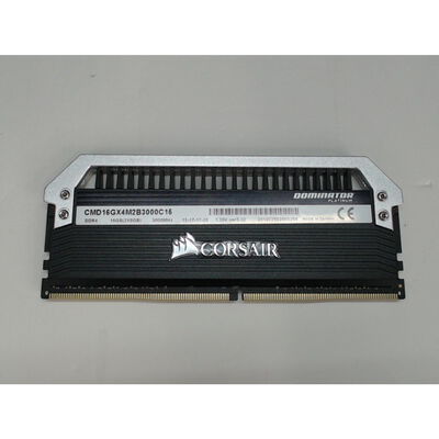 【前橋ｲﾝﾀｰｱｶﾏﾙ店】中古  Corsair CMD16GX4M2B3000C16 (DDR4-3000 8GB) 4540001458 