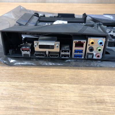 【姫路店】中古  ASUS ROG STRIX Z370-F GAMING (Z370 1151 ATX DDR4) 136224 