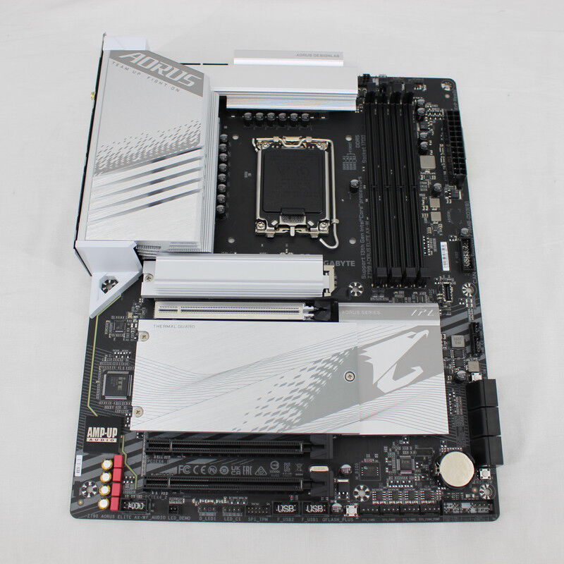 中古 GIGABYTE Z790 AORUS ELITE AX-W (Z790LGA1700 DDR5