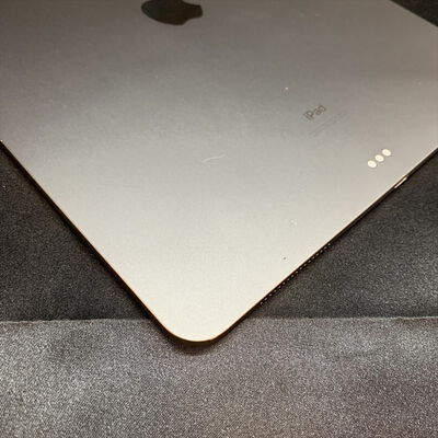 【横浜駅前店】中古  Apple iPad Pro 12.9 (2018) Wi-Fi 1TB スペースグレイ MTFR2J/A 138536 