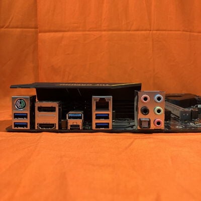 【なんば店】中古  ASUS TUF GAMING Z490-PLUS (Z490 1200 ATX DDR4) 142605 