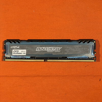 【なんば店】中古  PC4-19200 16GB デスクトップ用 135639 