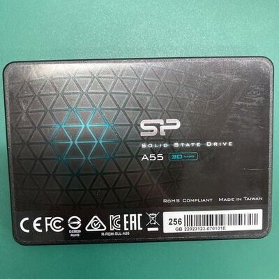 【神戸・三宮店】中古  各社 2.5インチ SSD 256GB SATA 124394 