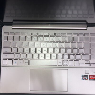 【新潟店】中古  HP Pavilion Aero Laptop 13-be2007AU(AMD Ryzen 5 7535U/8GB/SSD256GB/なし/オンボード/13.3/2560x1600/Wi-Fi/W11H64 MAR) 170008 